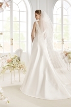 Modello Paytah | Abiti da sposa Avenue Diagonal 2014 | Salem Spose