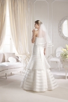 Modello Indore | Abiti da sposa La Sposa 2014 | Salem Spose