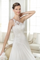 Modello Jacira | Abiti da sposa W1 White One 2014 | Salem Spose