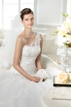 Modello Jaia | Abiti da sposa W1 White One 2014 | Salem Spose