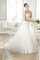 Modello Jara | Abiti da sposa W1 White One 2014 | Salem Spose