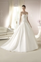 Modello Daura | Abiti da sposa W1 White One 2015 | Salem Spose