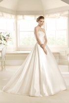 Modello Melia | Abiti da sposa La Sposa 2013 | Salem Spose