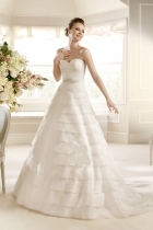 Modello Miele | Abiti da sposa La Sposa 2013 | Salem Spose
