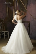 Modello 4966 | Abiti da sposa Mori Lee 2013 | Salem Spose
