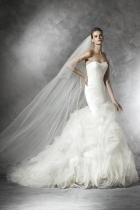 Modello Mildred | Collezione Pronovias Roma 