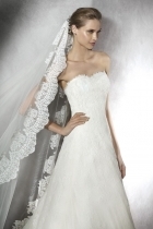 Modello Tolosa | Collezione Pronovias Roma 