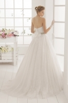 Modello Montana | Abiti da sposa Rosa Clar Collezione Aire
