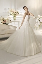 Modello Nimbo | Abiti da sposa W1 White One 2013 | Salem Spose